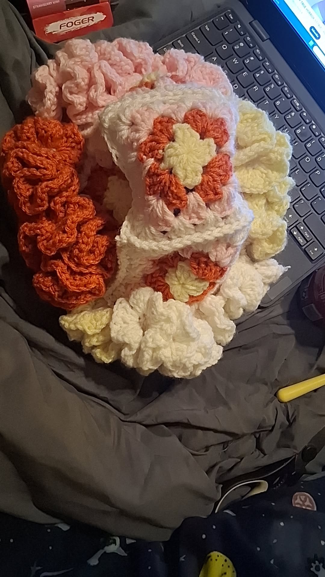 Baby ruffle hat